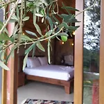 Selale Stone House Boutique