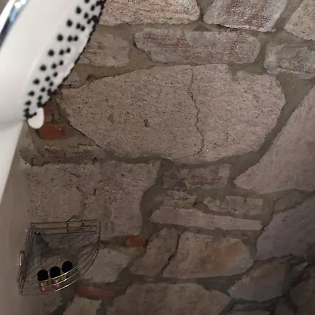 Selale Stone House Boutique 디킬리