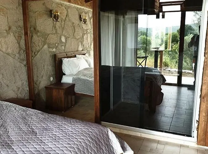 Selale Stone House Boutique Hotel Dikili