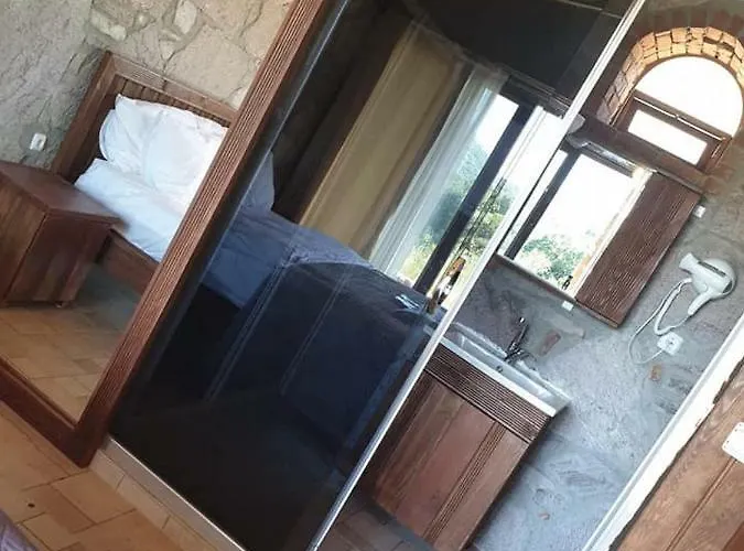 Selale Stone House Boutique Hotel Dikili